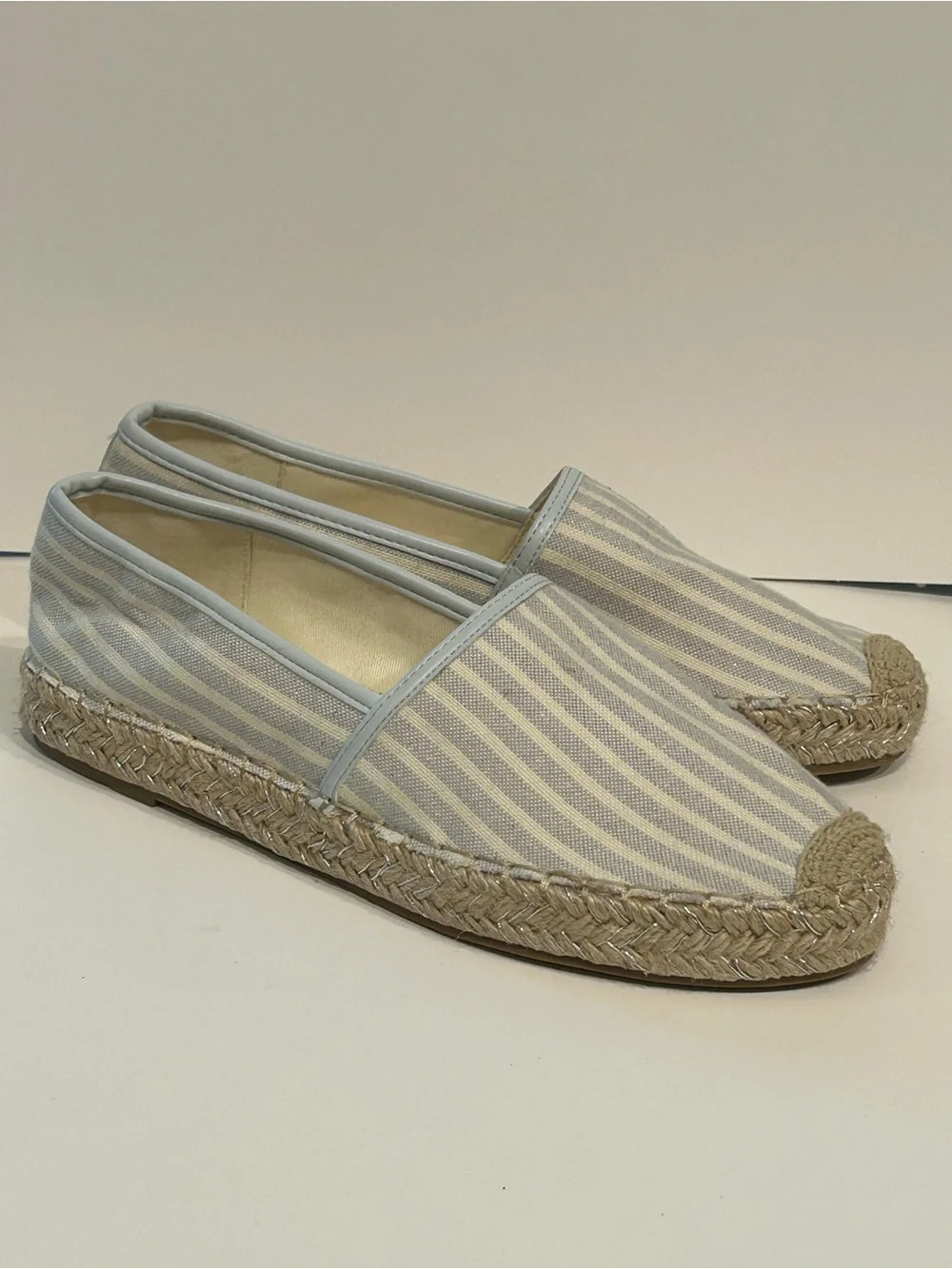 Bandolino Women's Blue Striped Canvas Espadrille Shoes Jute Trimmed Sole
